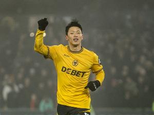 百家乐官网-记者:尽管狼队买了前锋&留下拉尔森,但水晶宫签黄喜灿仍很渺茫